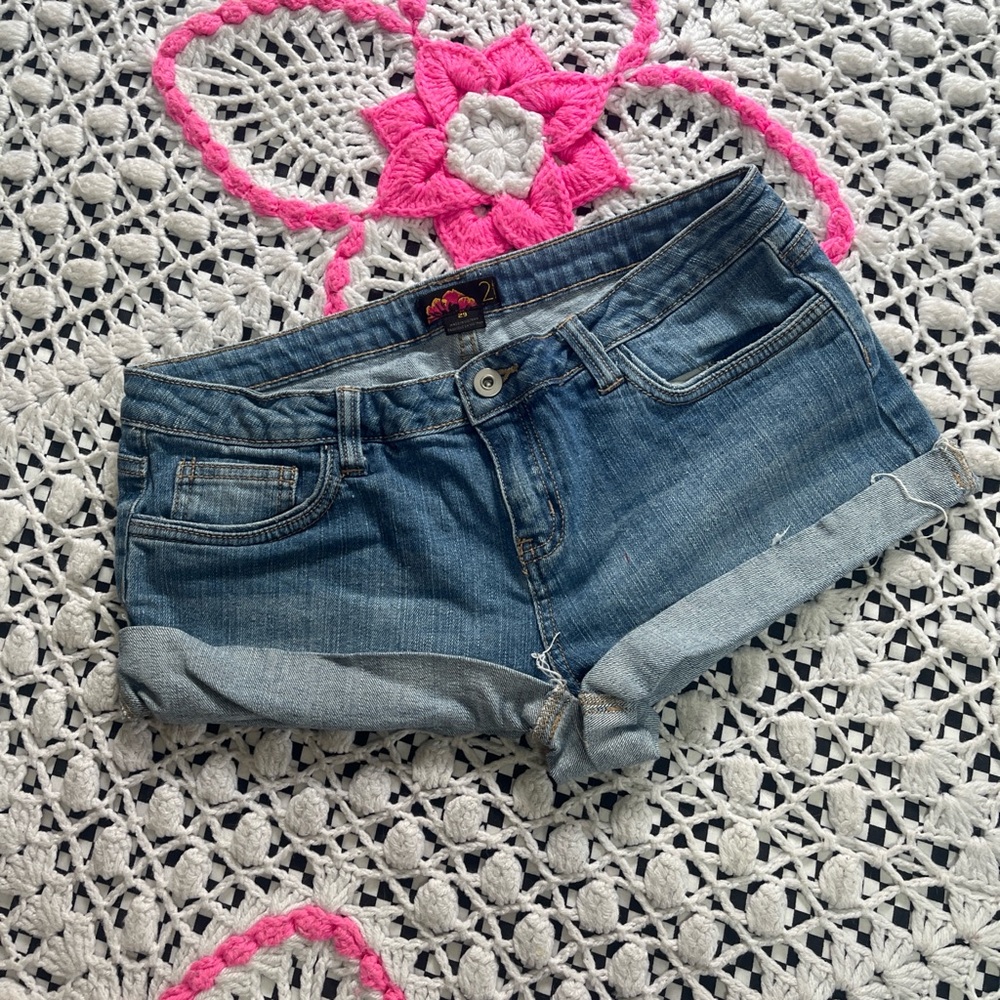 Y2k Forever 21 Casual Roll-Cuff Denim Shorts - Blue